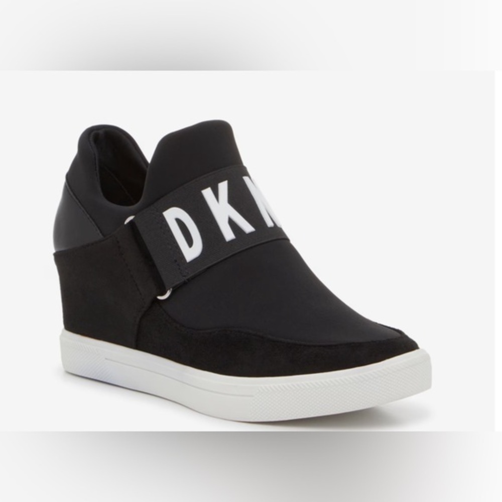 ✨Like NEW ✨DKNY Cosmos Wedge Sneaker Bootie 7.5 - worn 2x